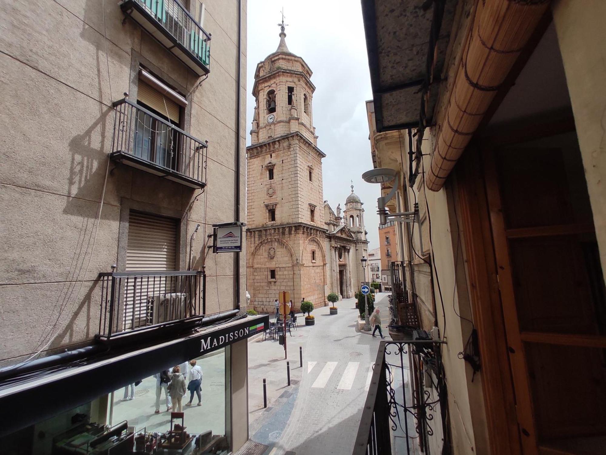Luxury & Comfort A 2 Minutos De Parking Publico Apartment Jaen